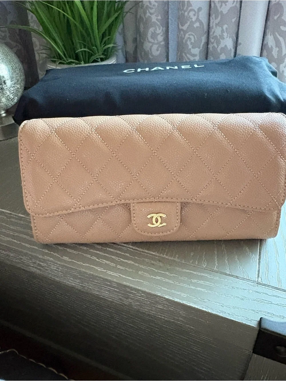 FASHION Quilted Leather Clutch with chain in  light Caramel with Gold Hardware